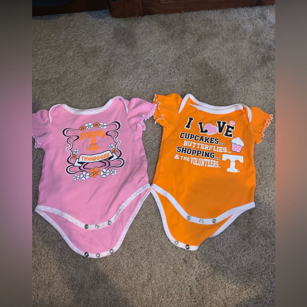 TN VOLS onsies (2)